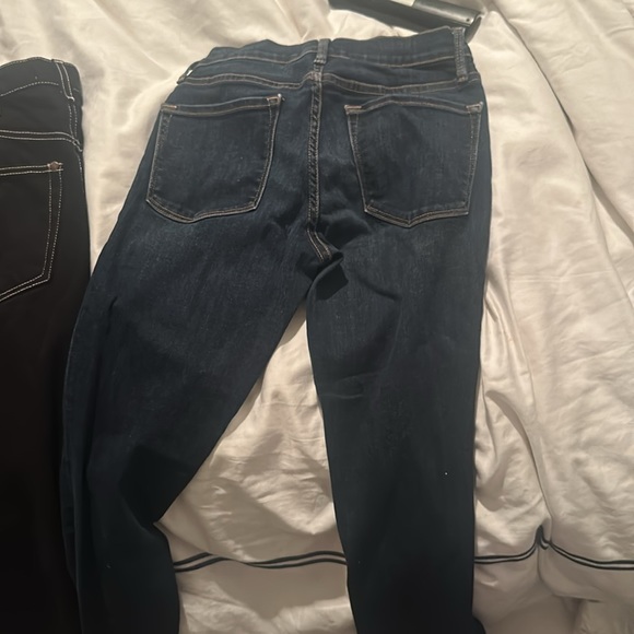 Really great framed jeans best fit dark and very comfortable - Picture 2 of 2